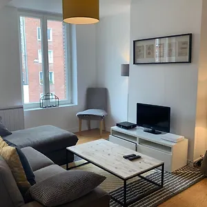 Centre - Beautiful Bright Apartment! Lille